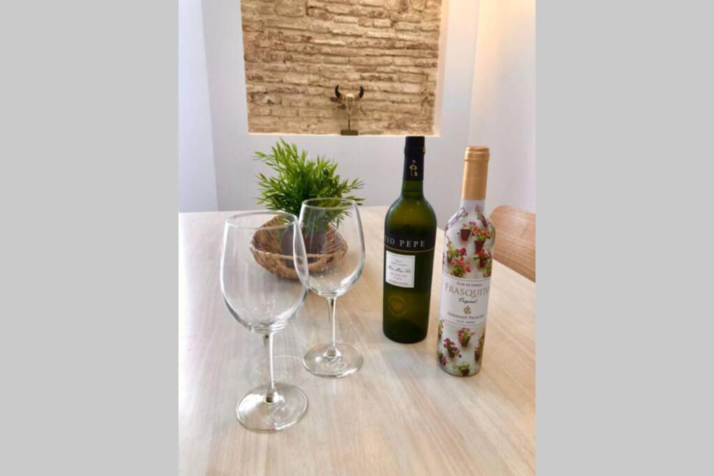 Gatu Premium Villa Libertad, Preferente Mayores De 25 Anos Y Familias 카디스 외부 사진
